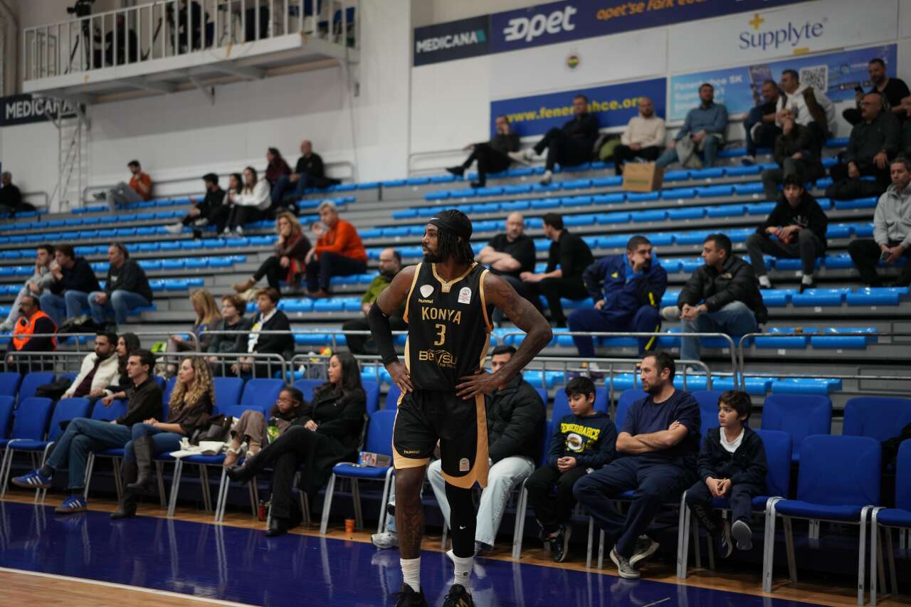 Konya’nın dev adamları, Fenerbahçe’yi evinde yendi 6